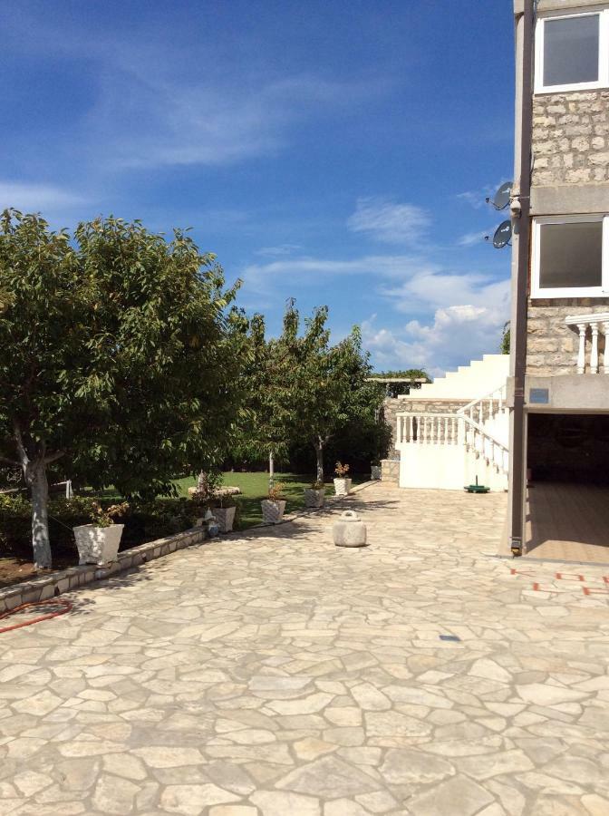 Vila Djordje Apartment Sveti Stefan Ngoại thất bức ảnh